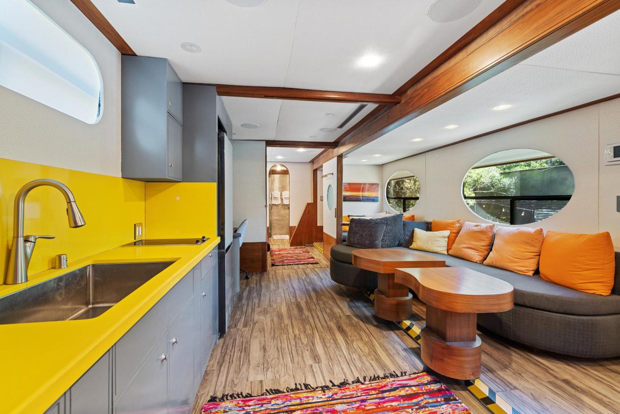 7744 Ranch Glamping Resort 오스틴 객실 사진